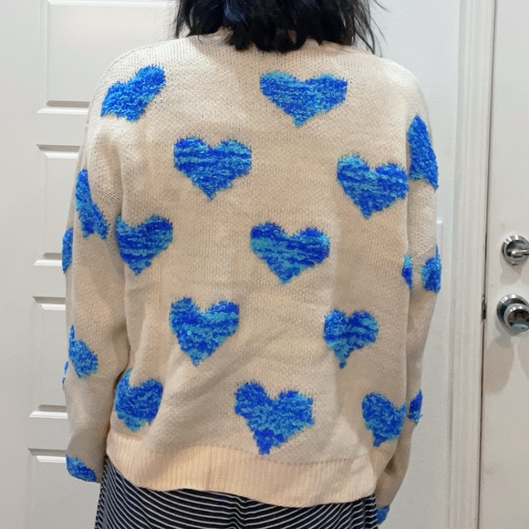 06 Cozy Hearts Print Oversized Knit Sweater Top - Picture 13 of 14